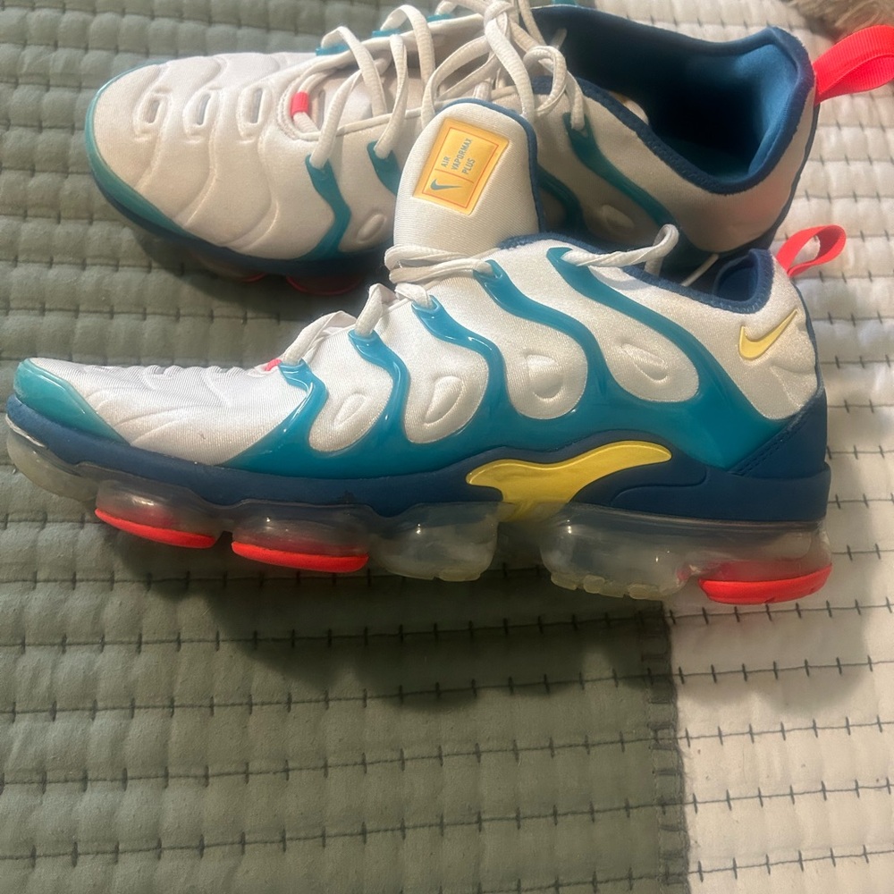 Nike Air VaporMax Plus